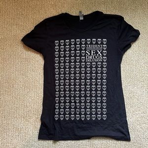 Black bookstore graphic tee
